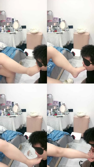 【软软sama】喝圣水/品尝原味裸足