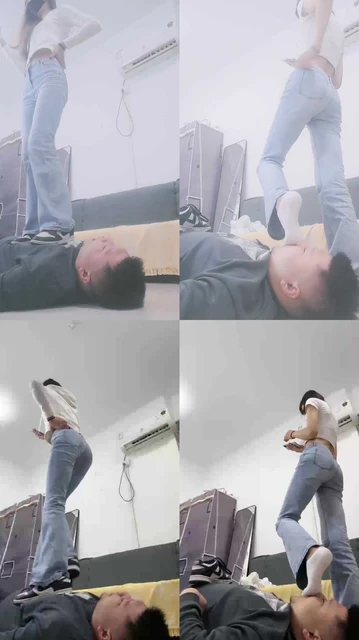 【美娜格格】人体蹦床-运动鞋白棉袜踩踏【双视角版】