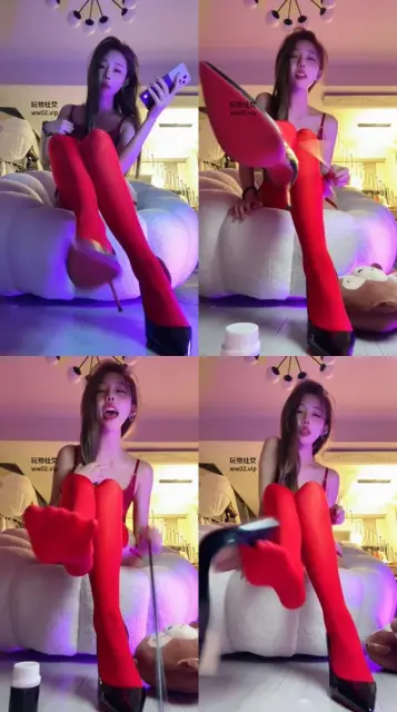 【一茶】蕾丝红丝辱母❗️射在你妈的骨灰上