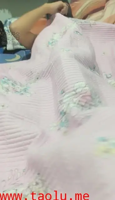 【00后冰冰女王】足j场性感脚丫熏吐奶强制射四次