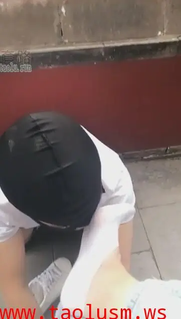 【冷颜女王】北海公园，随时随地玩狗