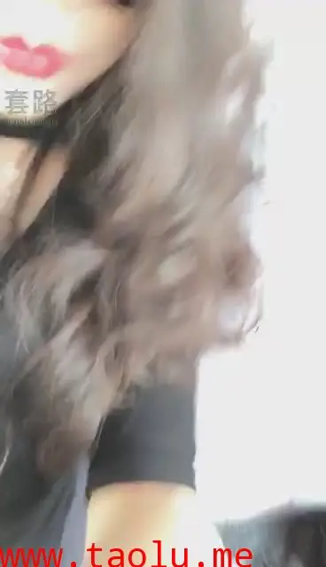 【歌迪丝】刺激大片巴士上调教烟台狗不