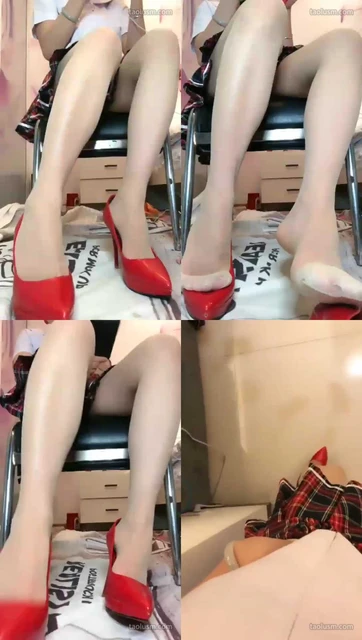 【粤主大大】红绿灯控精，授课调教老婆变【女王】【母狗】