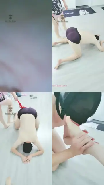 【临音】双s训狗舔白皙美脚 上