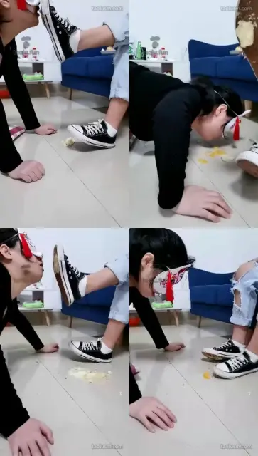 【微甜_Sss】脏鞋底羞辱踩食