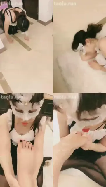 【雯主家的宝贝婳儿】女女SP，踩踏，舔脚
