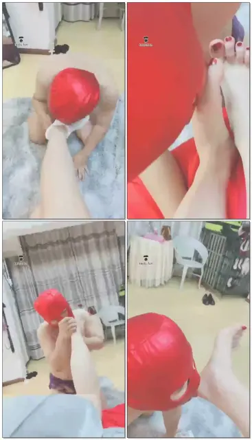 【妖妖学姐】JK脚扇耳光踩踏踢打