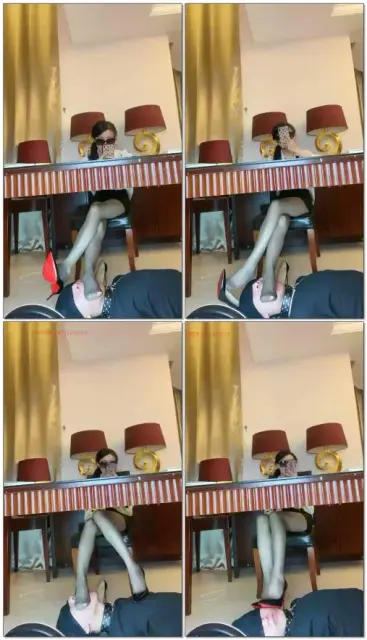 【苏曼】办公桌下的凌辱