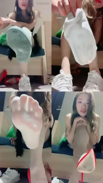 【成都叶子S】第一视角超脏小白棉袜红绿爬进来