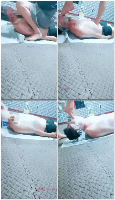 【冷大人】精彩深喉，踩踏，重口（女主179）