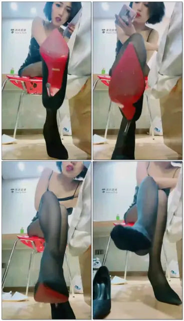 【冷菱S】第一视角性感黑丝红绿灯专场