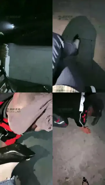 【林夕女王】经常偷舔我鞋子的顺丰小哥，今天被我抓到带公园调教