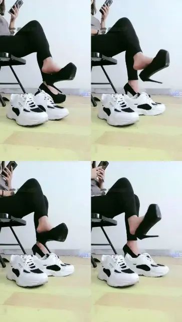 【南笙四爷S】第一视角恋足皮筋捆绑绿灯,撸撸撸!!!