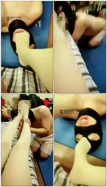 【焮怡S】丝足踩狗脸控制狗子