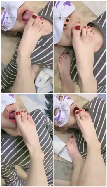 【海拉女神】狗子有幸舔世间最完美玉足