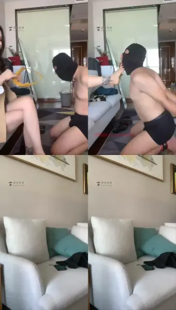 【筱月】舔脚丫讨好被扇脚耳光，犯贱求喝主人37度龙井茶