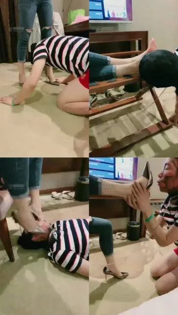 【丹丹S】超狠耳光，口水恋足骑马钻裆深喉