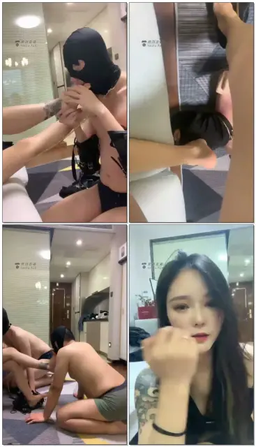 【筱月】双奴伺候，一人舔一只脚