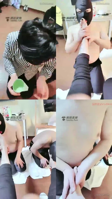 【萝莉女主】喝圣水舔脚羞辱双狗