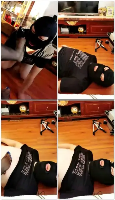 【冰城玫姿】调教胖狗狗，黑丝碾踩脸