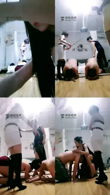 【蝴蝶s】带母亲闺蜜3女主玩双奴