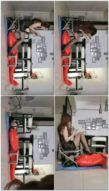 【萱萱S女蒂】木乃伊马桶