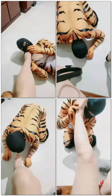 【自由奔放主】比真狗都像，清理鞋底，舔脚，骑马