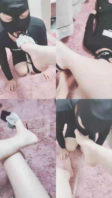 【灵竹】舔鞋，舔脚，深喉