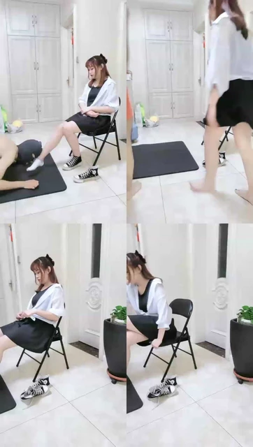 【南笙四爷S】真实恋足踢射！轻度踢档~踢爽你