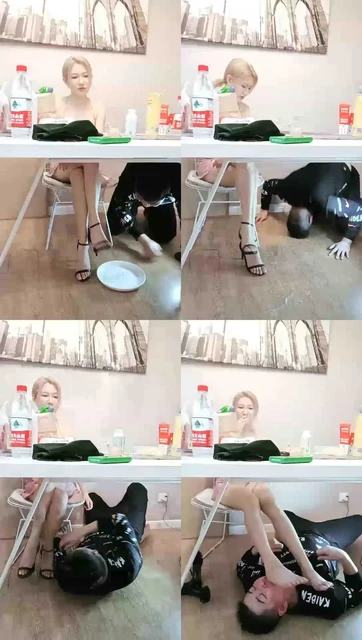 【曹大成】丝洛主人调教脚喂食刺激