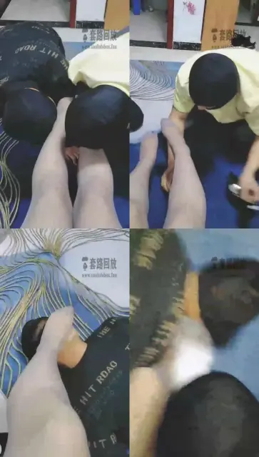 【魔鬼天使女王】调双厕奴黄金