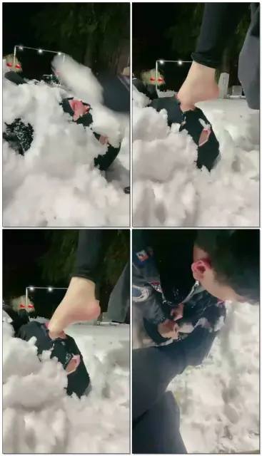 【逗逗s】大雪埋上贱狗插狗嘴（深喉专场）