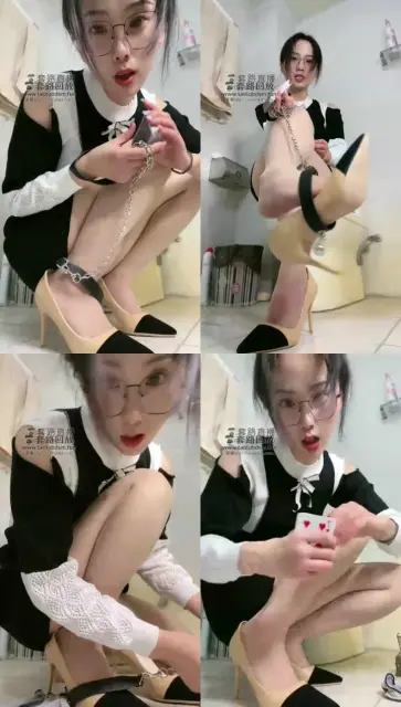 【晚晚S】第一视角玩红绿灯，扑克+铃铛，龟责