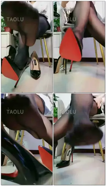 【羽珊S】第一视角红绿灯新年第一波榨精