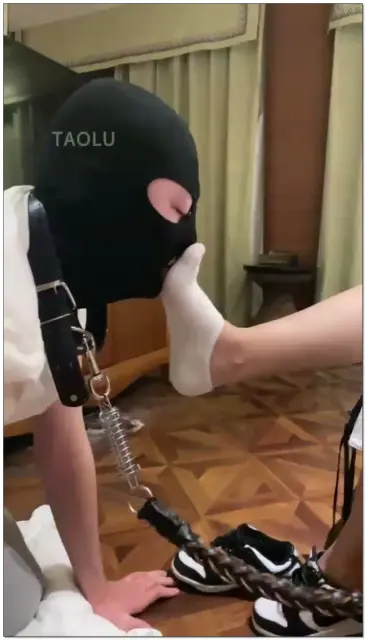 【关关S】踩手骑马钻胯舔脚