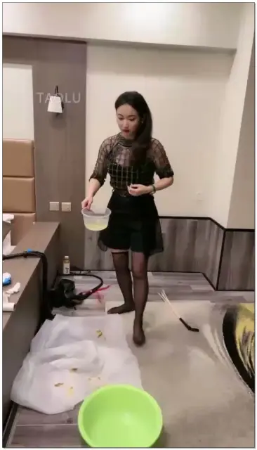 【蠢儿教头】奖圣泉泡面最贝戈比赛之深夜食堂