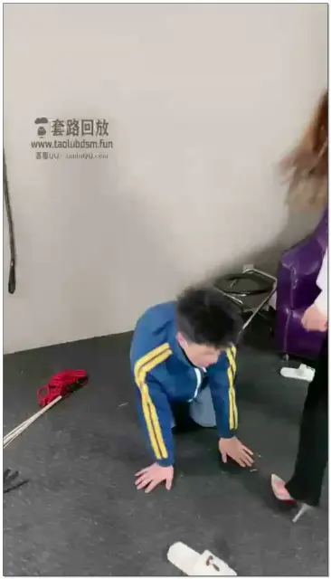 【沈阳妮可】一千耳光没来，小帅哥受苦