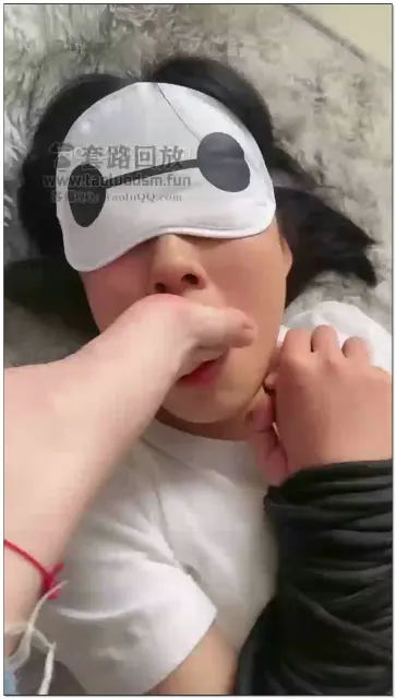 【Forever蜜儿s】鹅子，我爱tian指缝都不放过