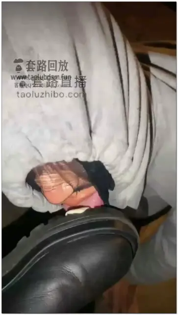 【鬼鬼（洁）s】户外公路调教，擦车口水吐痰，骑马踩狗爪鞋底糖