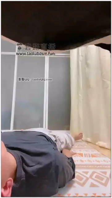 【昆娜S】首次播t：恋足必看、高跟nue狗