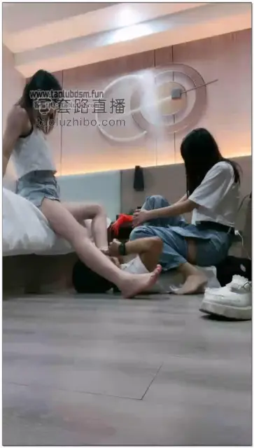 【ccyouer】和女奴调教狗