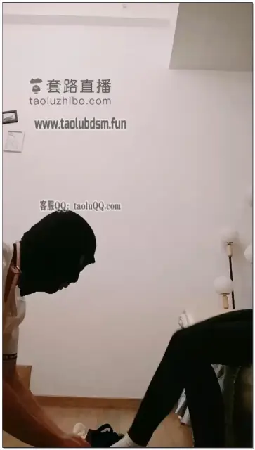 【嘉妮S】上次喝洗脚水的，这次提出喝圣水