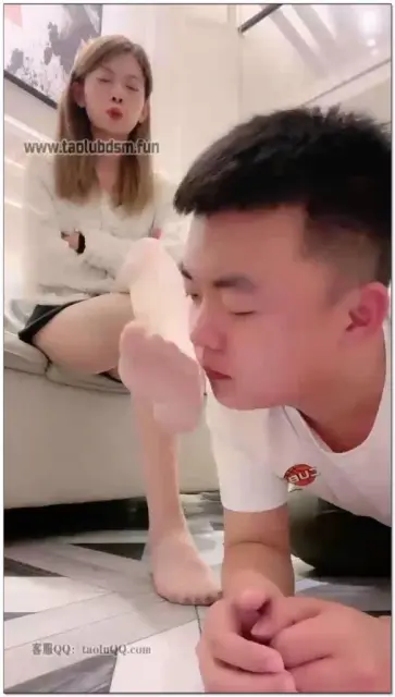 【樱木花椒】调教非常推介羞辱脚奴