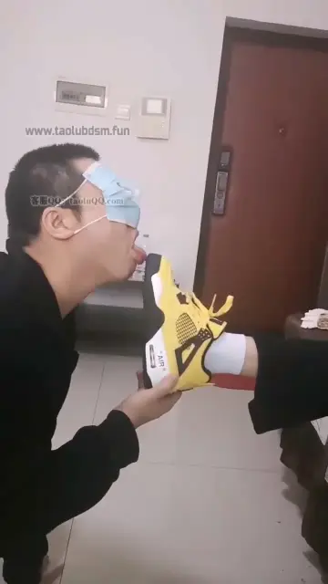 【与精神小妹的那些事】三女神露脸发泄