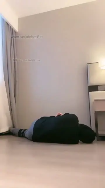 【小劳拉】跆拳道惩罚