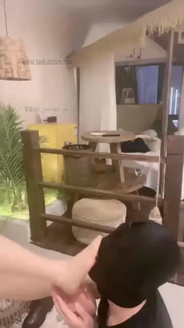 【领主老大】调教奴下奴