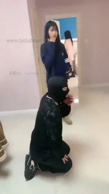 【与精神小妹的那些事】鞋底抽打耳光