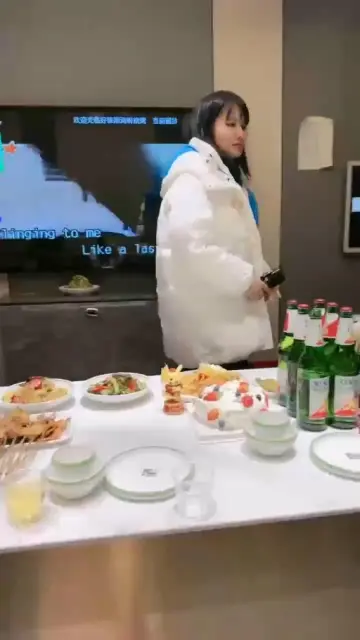 【御萝邢】KTV调教