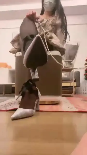 【奈奈】犯贱的小帅哥