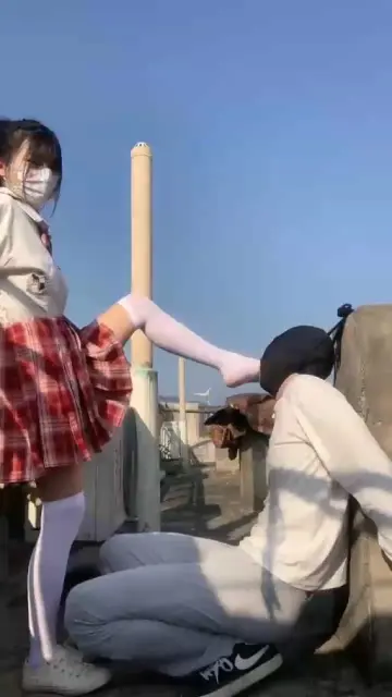 【宝爷】室外天台调教霸凌